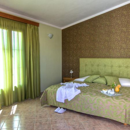 Sweety Club Solimar Emerald Rethymno  ภายนอก รูปภาพ