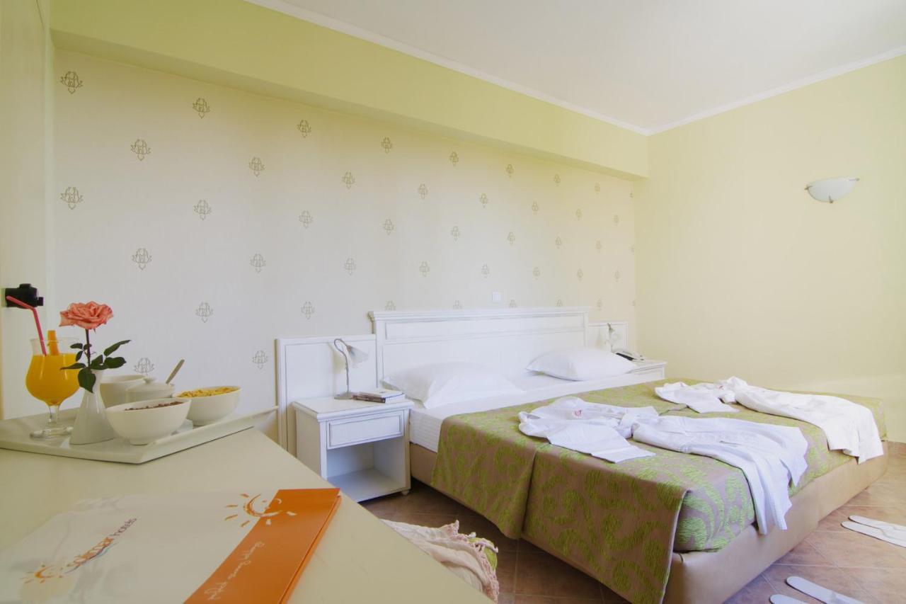 Sweety Club Solimar Emerald Rethymno  ภายนอก รูปภาพ
