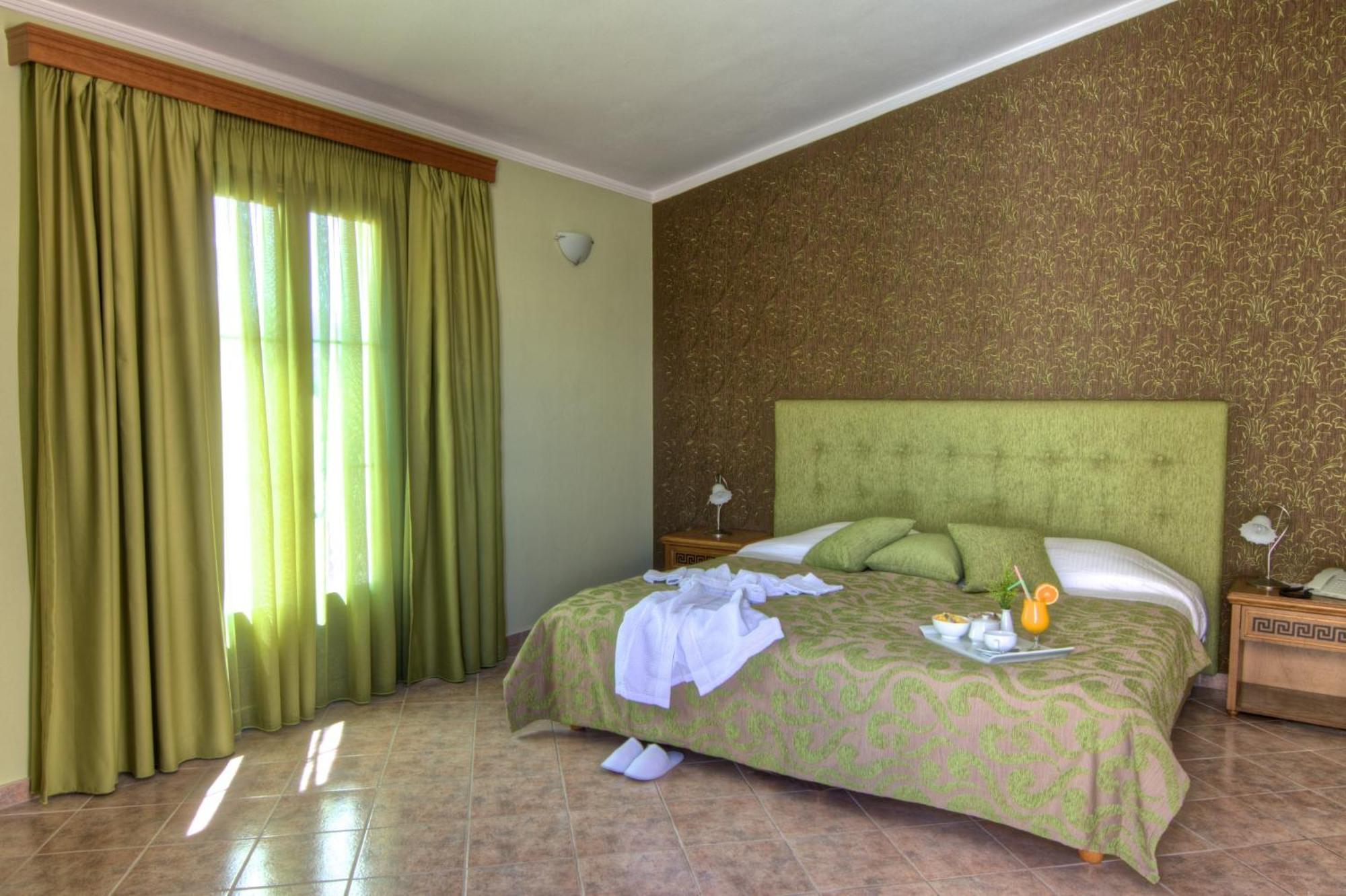 Sweety Club Solimar Emerald Rethymno  ภายนอก รูปภาพ