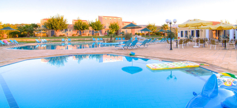 Sweety Club Solimar Emerald Rethymno  ภายนอก รูปภาพ