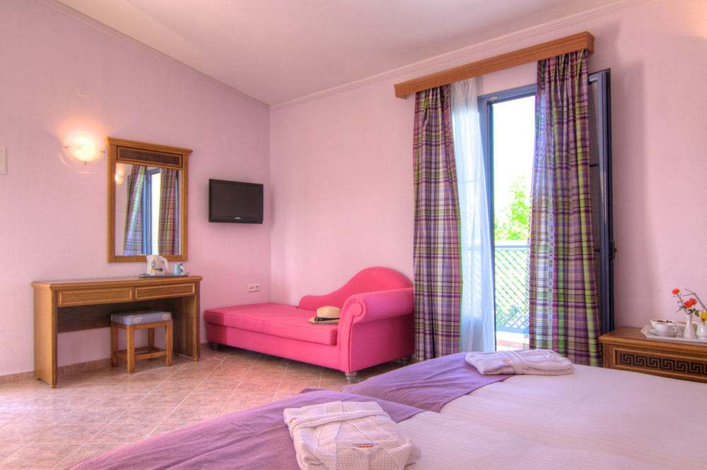 Sweety Club Solimar Emerald Rethymno  ภายนอก รูปภาพ